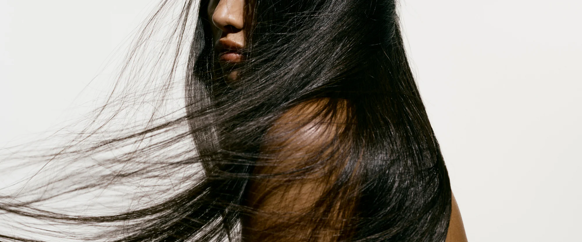 Nécessaire Hair Banner